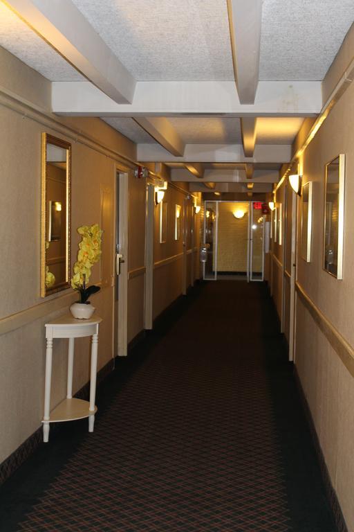 Rodeway Inn & Suites Rockford Luaran gambar