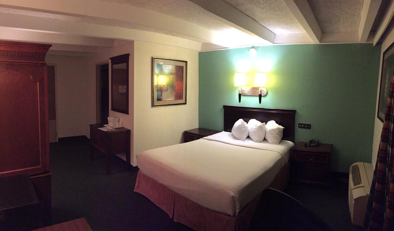 Rodeway Inn & Suites Rockford Luaran gambar