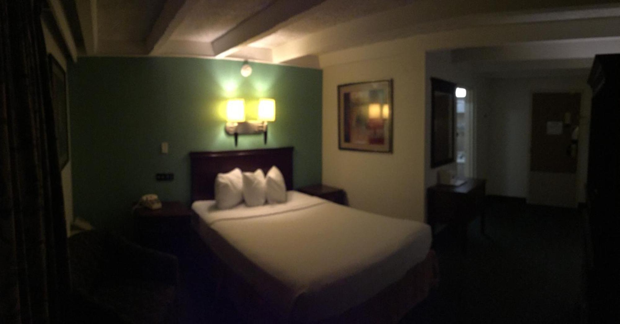 Rodeway Inn & Suites Rockford Luaran gambar