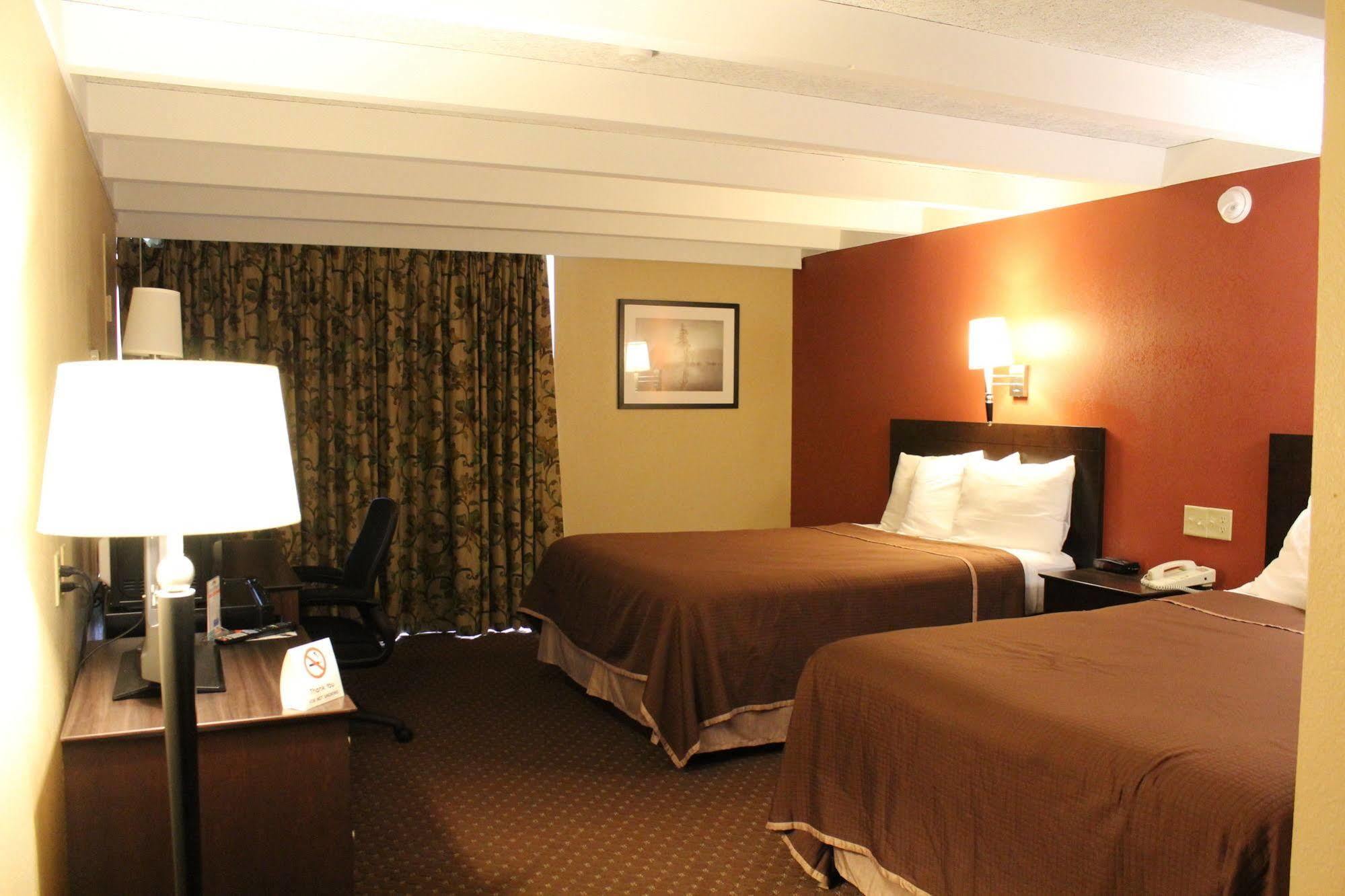 Rodeway Inn & Suites Rockford Luaran gambar