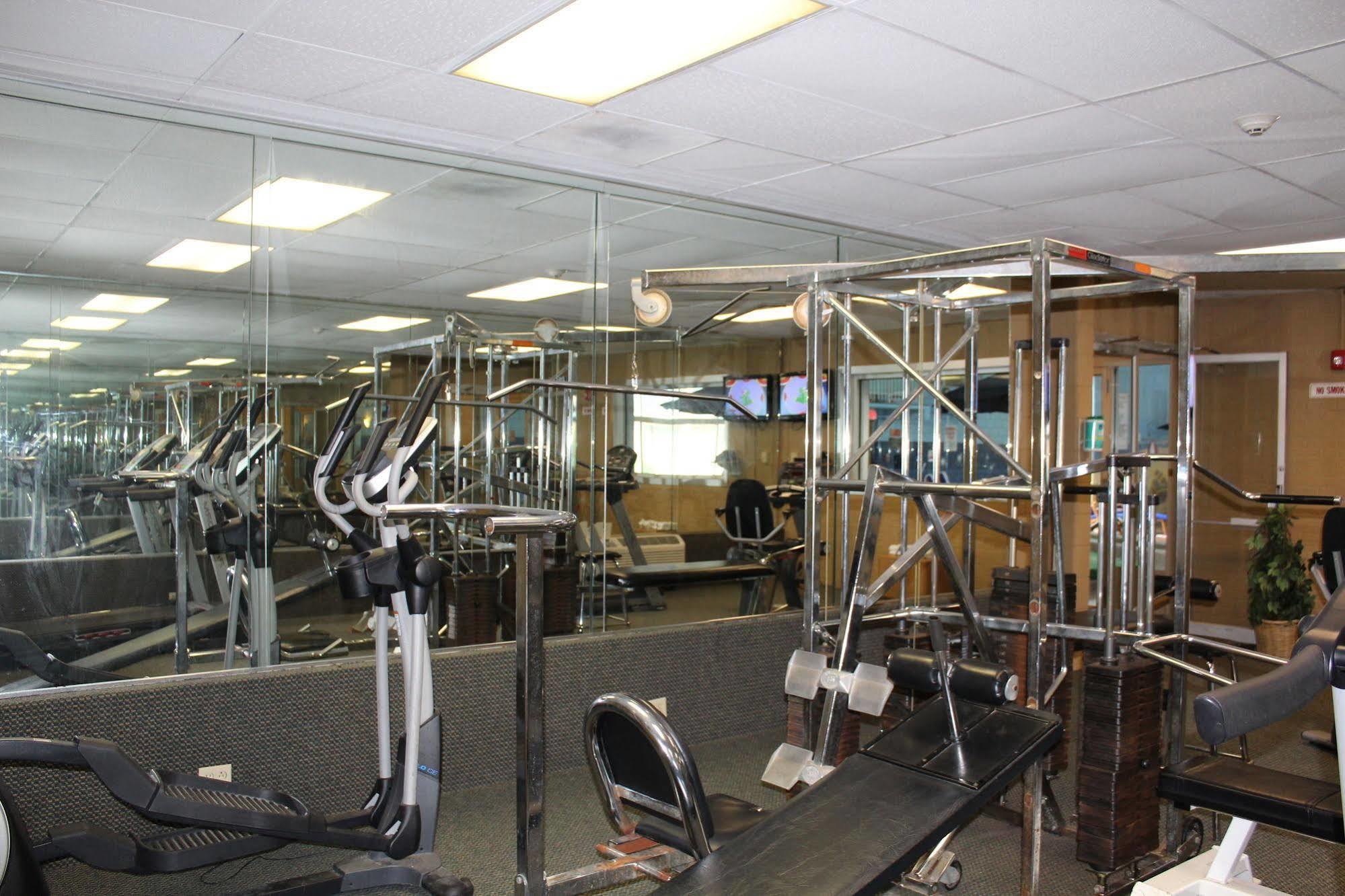 Rodeway Inn & Suites Rockford Luaran gambar